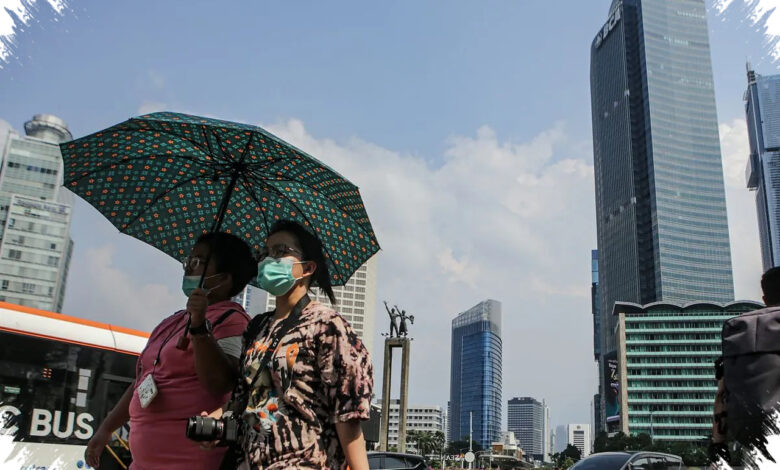 Sinar Matahari Tak Terlihat Saat Mendung, Risiko UV pada Kulit Tetap Ada