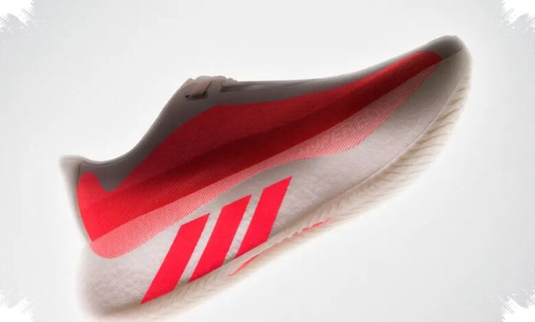 Dibanderol US$200, Adidas Hyperboost Edge Tawarkan Sepatu Lari Empuk Tanpa Pelat