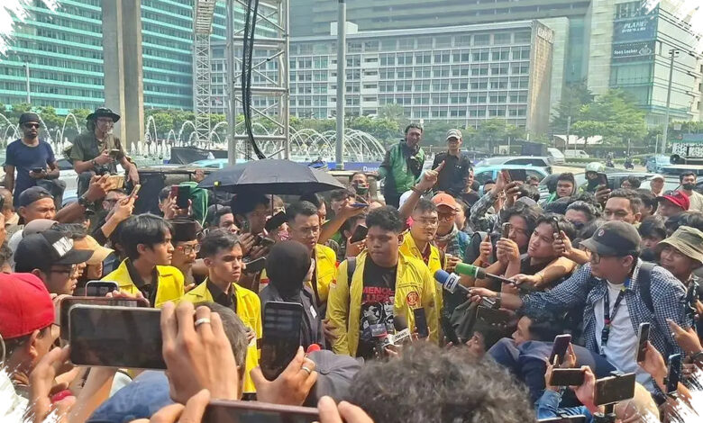 8 Tuntutan BEM UI Menjelang Aksi HI, Soroti KKN, PSN dan Status Bencana Nasional
