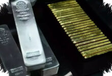 Perak Antam Bertahan di Rp44.000 per Gram saat Harga Global Ikut Menguat