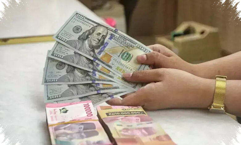 Rupiah Kembali Tertekan ke Rp 17.850, Dolar AS Bertahan di 99,60