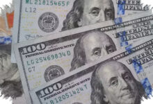 Kurs Jual Dolar Mendekati Rp 18.000, Rupiah Awali Perdagangan di Rp 17.850