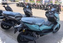 Tenaga Vanguard Lebih Besar, XMAX 250 Menjawab dengan Torsi dan Konektivitas