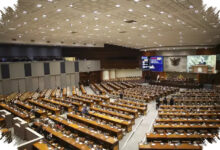 Seluruh Fraksi Setuju, Nusron Joher Resmi Menjadi Ketua Ombudsman Periode 2026–2031