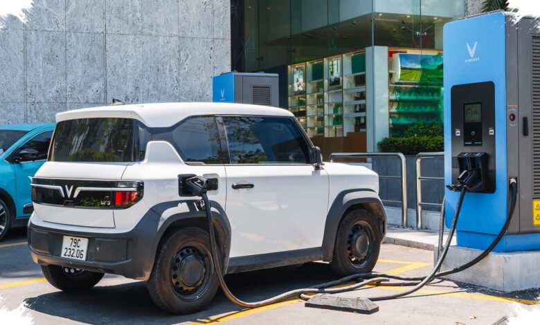 Charging Gratis hingga 2029 dan Garansi Baterai, 5 Andalan VinFast untuk Pemilik EV