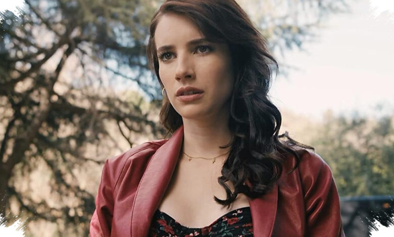 Gaun Monique Lhuillier Warnai Pernikahan Sederhana Emma Roberts dan Cody John