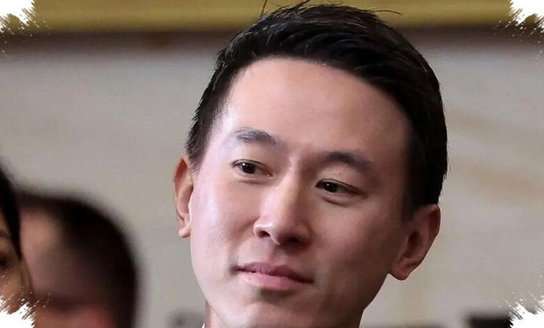 Rasa Ingin Tahu Jadi Bekal di Era AI, Pesan CEO TikTok untuk Lulusan Doktoral NTU